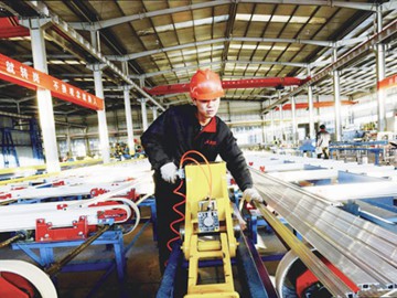 中德集團：以“智”取勝闖市場