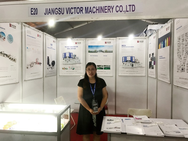 江蘇維達外貿部經理丁佐紅