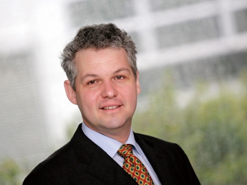 智能機器、生產和服務：三駕馬車拉動恩格爾續寫新傳奇