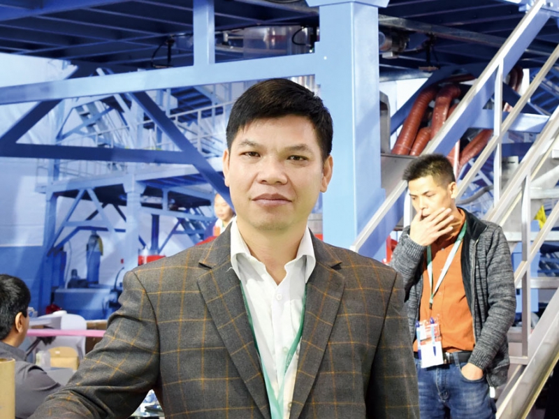 雄球機械總經(jīng)理陸雄球