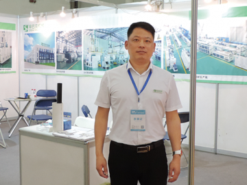 辛巴克：品質為先  服務至上