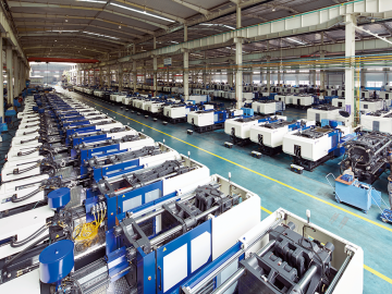 寶劍鋒從磨礪出  百舸爭流千帆競 向世界展示機塑風采