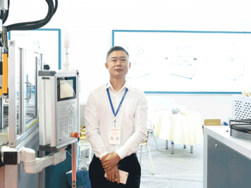 創(chuàng)明塑機：加大資源投入 鞏固市場份額