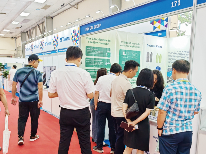 中國展商數量高達110多家-拷貝