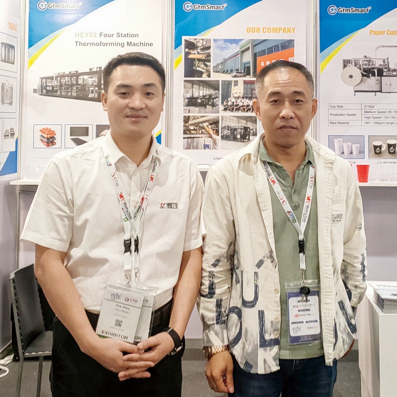 2-泉州市斯瑪特機械設備有限公司---總經理-彭濤(右)-拷貝