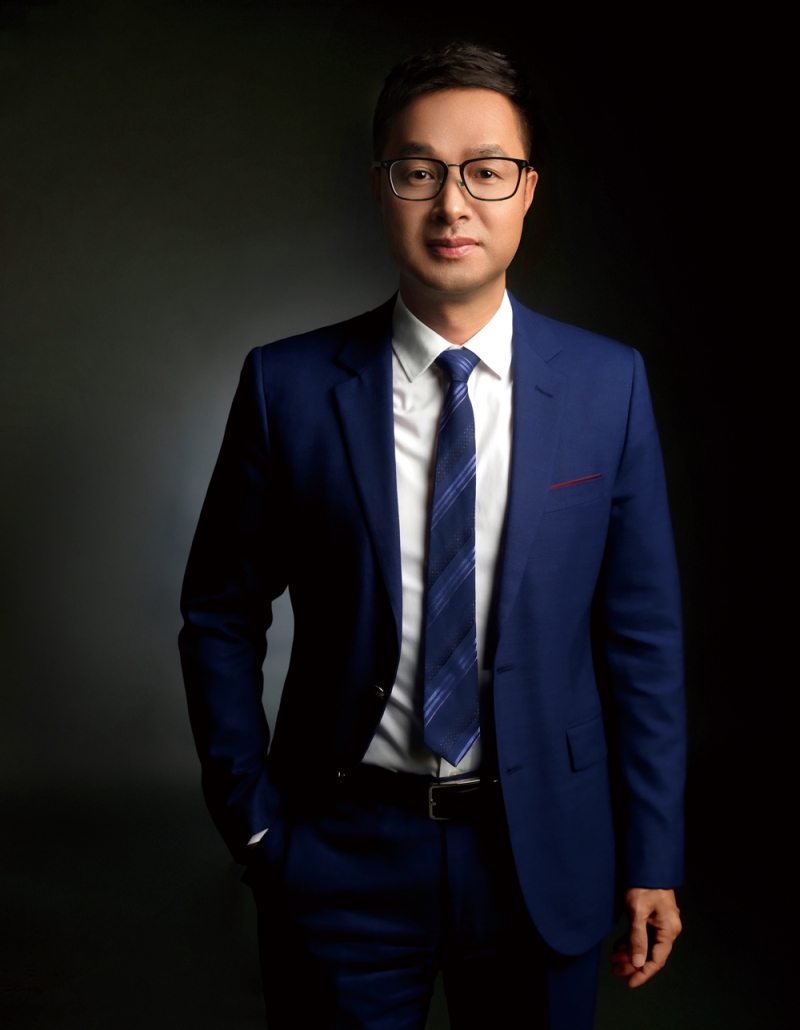 震雄集團(tuán)首席技術(shù)官鄒雄文