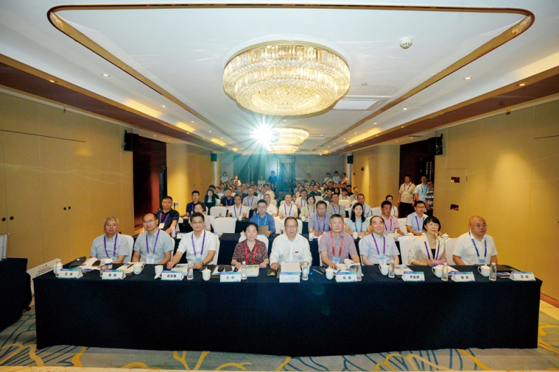 會(huì)議的召開標(biāo)志著我國(guó)再生塑料行業(yè)在推進(jìn)高值化回收利用方面邁出了堅(jiān)實(shí)的一步