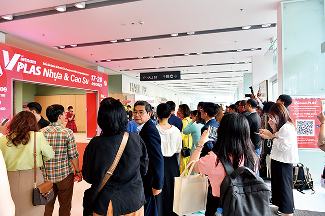 展會吸引超過15000名專業買家到場參觀交流